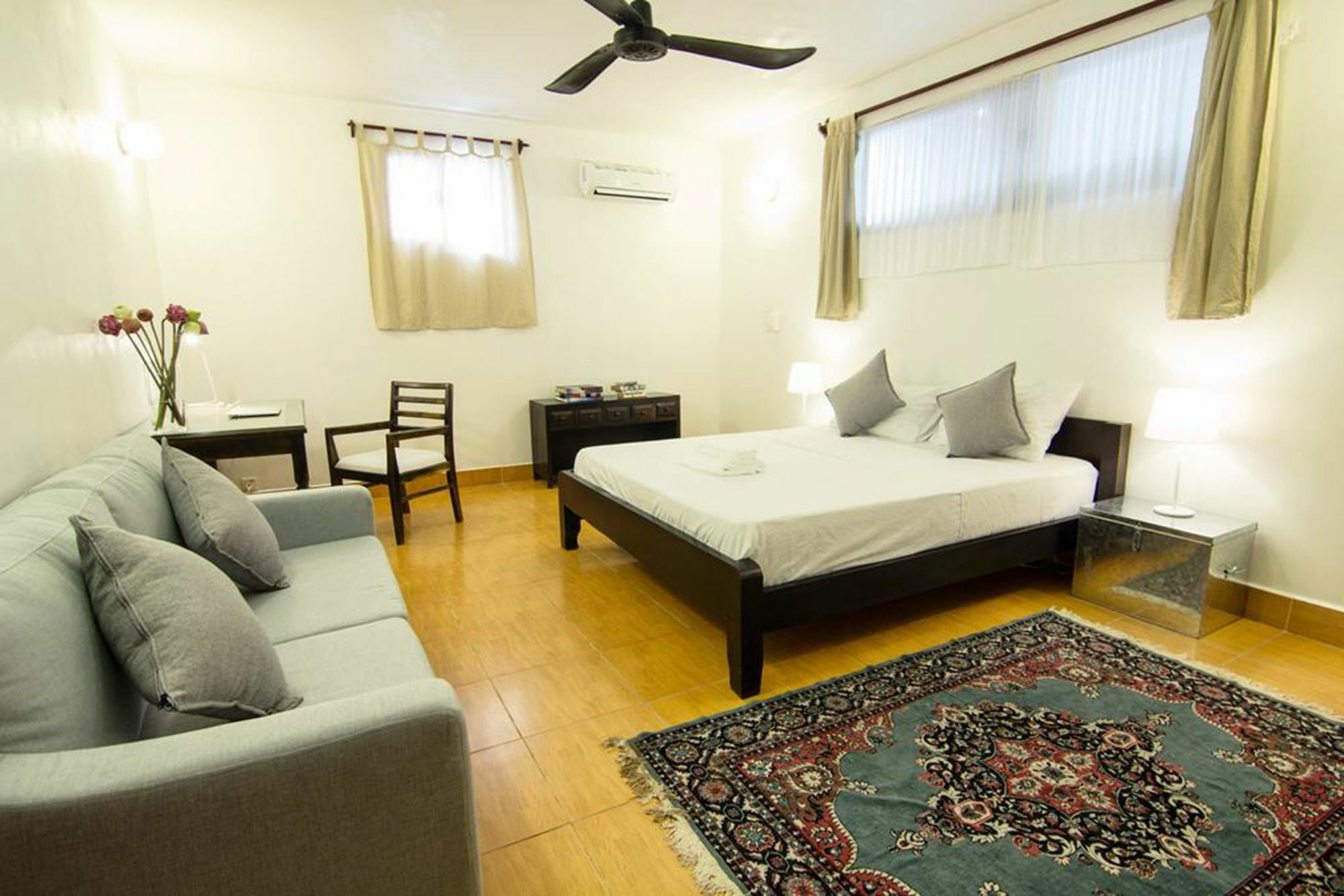 Yk Art House Hotel Phnom Pen Exterior foto